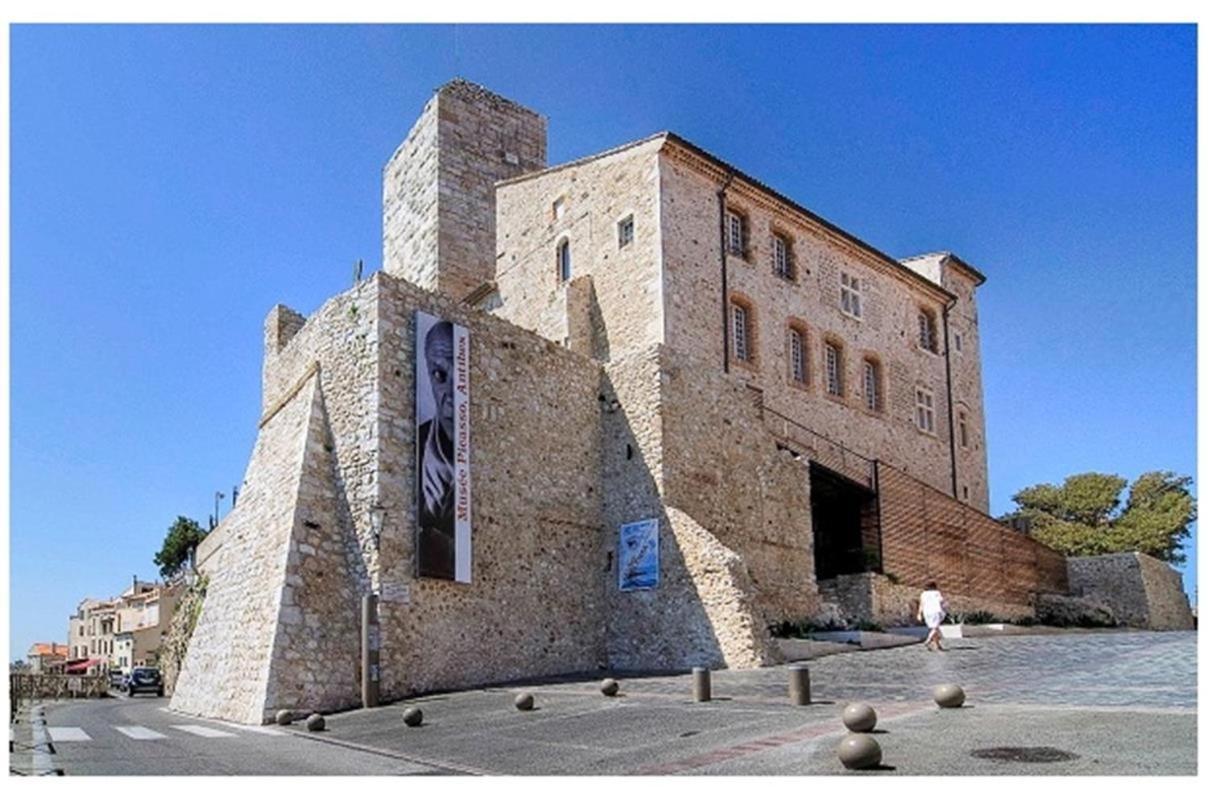 Appartement Splendide 3 Pieces Vue Antibes